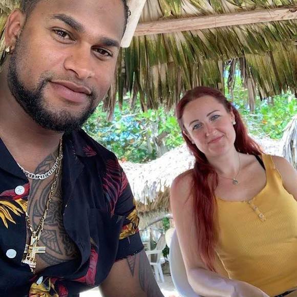 Meet your Posher, Jeanine - Picture 1 of 1